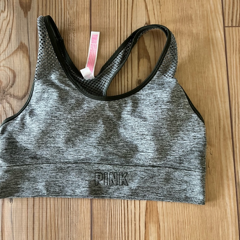 VSPink sports bra